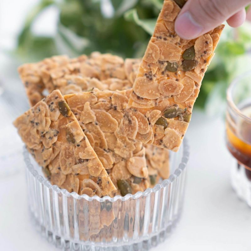 Bánh Ngói Hạnh Nhân Chuẩn Eat Clean Keto By Tuna 200g_632d372c15b4b.jpeg